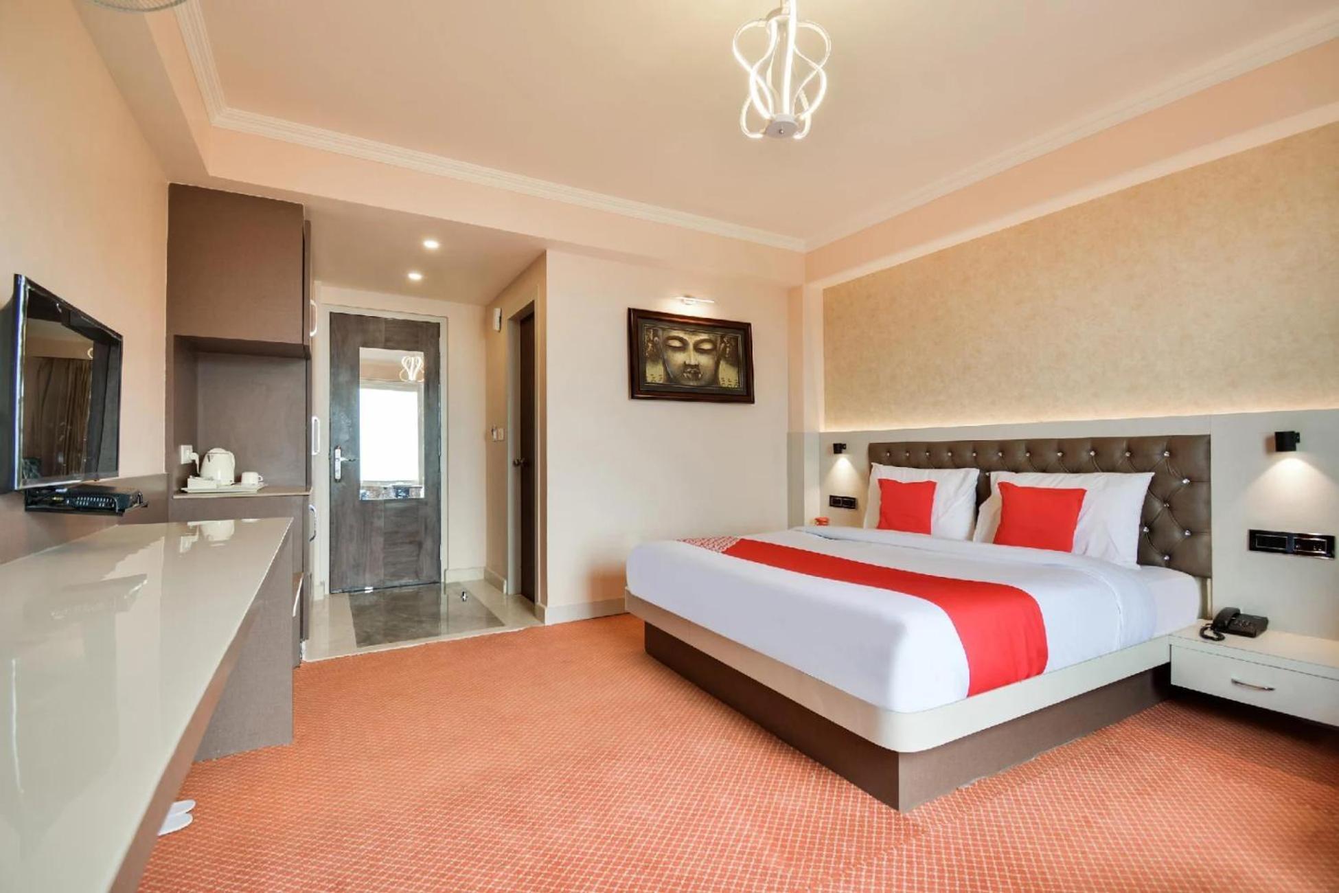 Aangan Regency Hotel Shimla Eksteriør billede