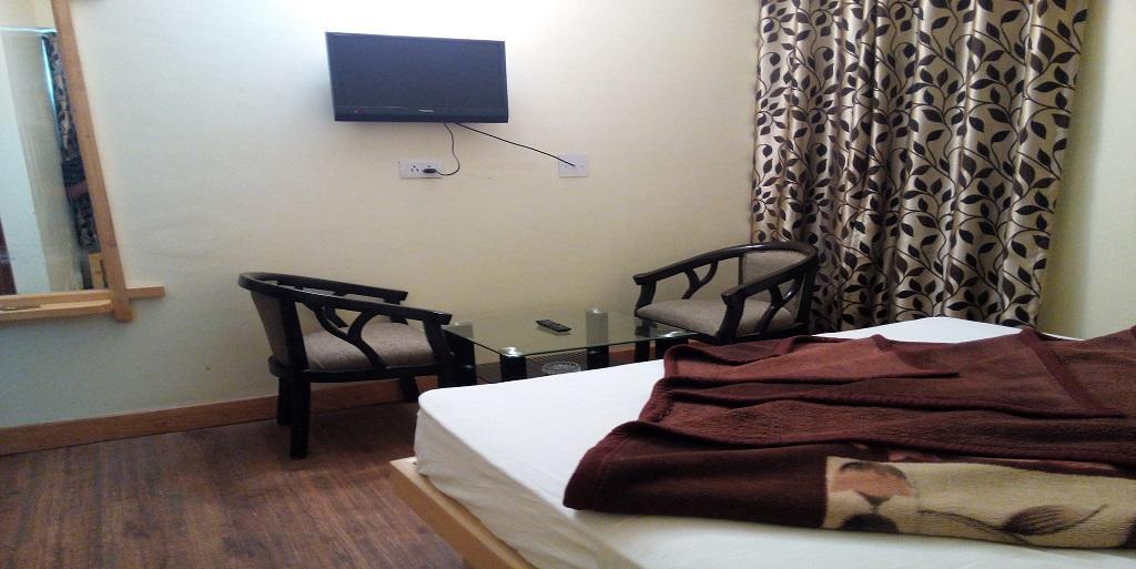 Aangan Regency Hotel Shimla Eksteriør billede