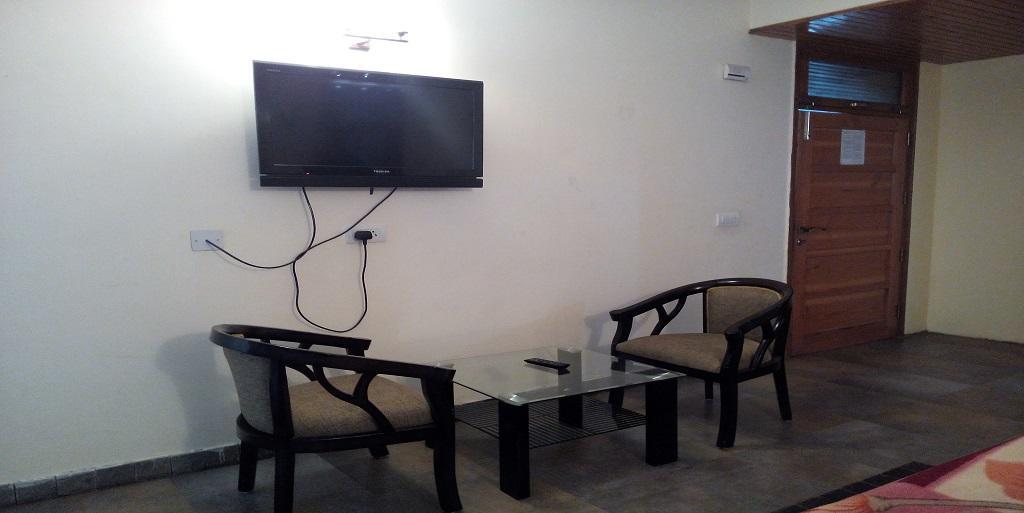 Aangan Regency Hotel Shimla Eksteriør billede
