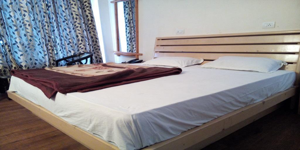 Aangan Regency Hotel Shimla Eksteriør billede